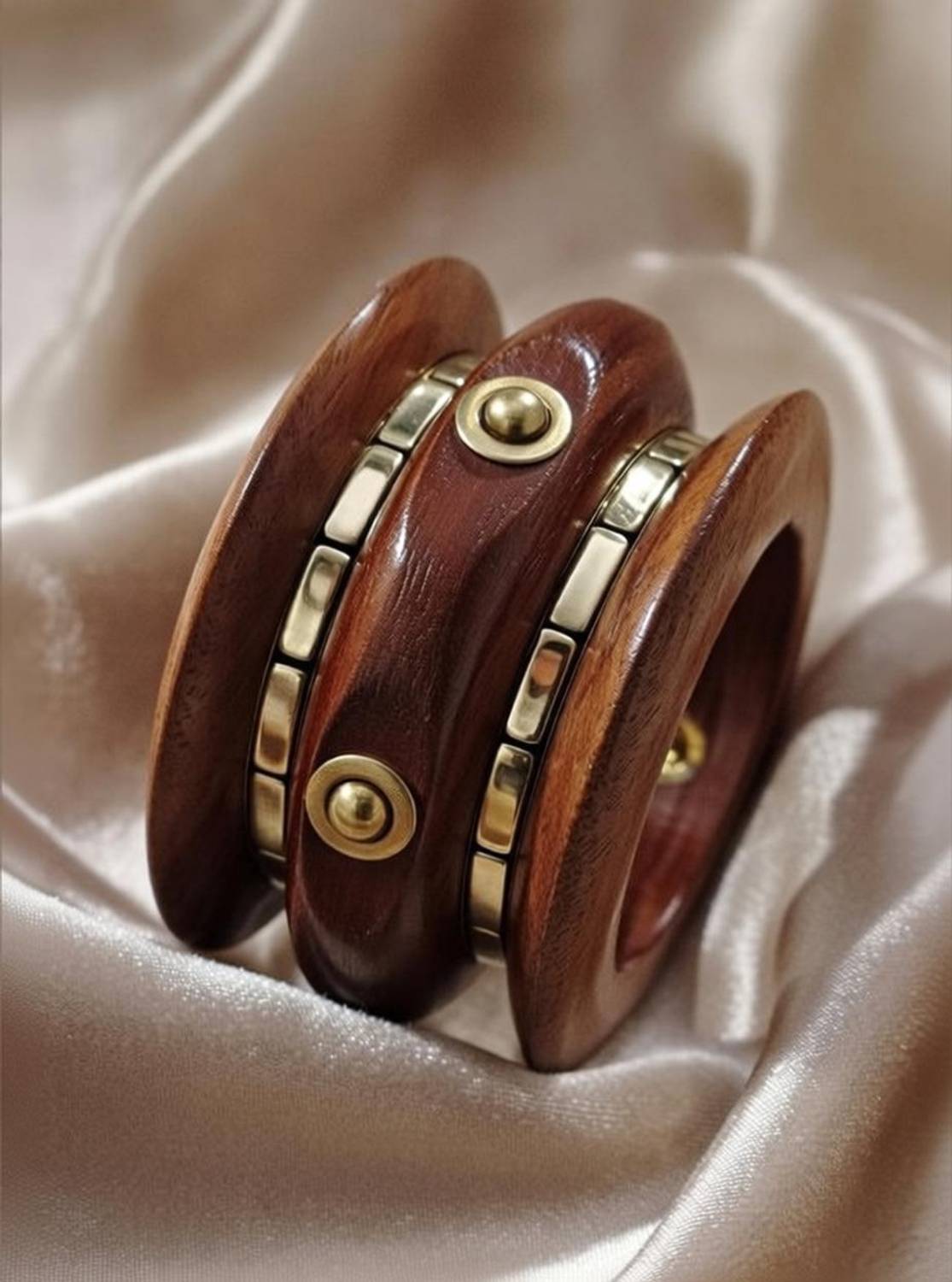 BellyRiver Wood Brass Bangle Set
