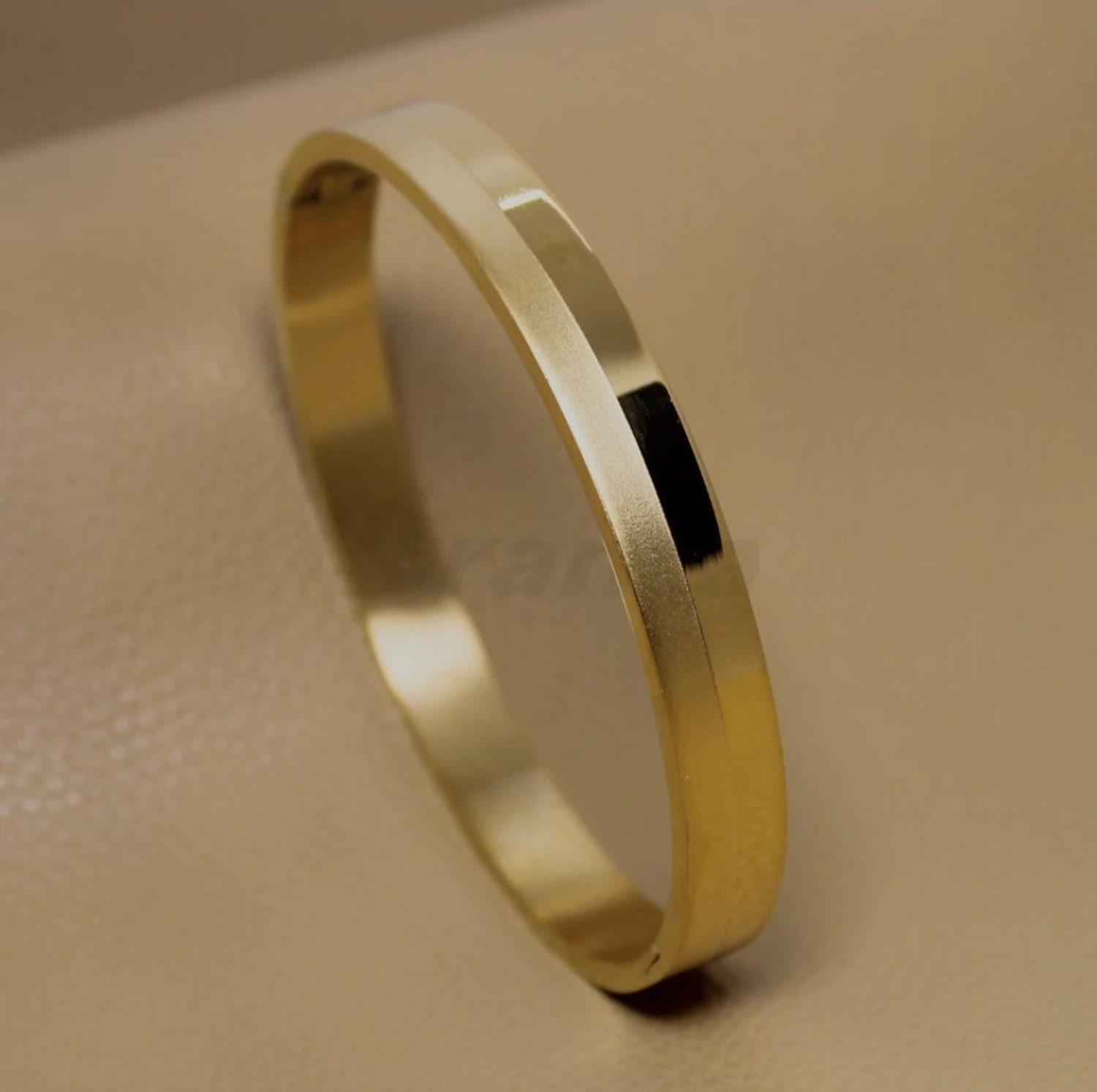 Image of FEEDNIX Stainless Steel Gold-plated Kada