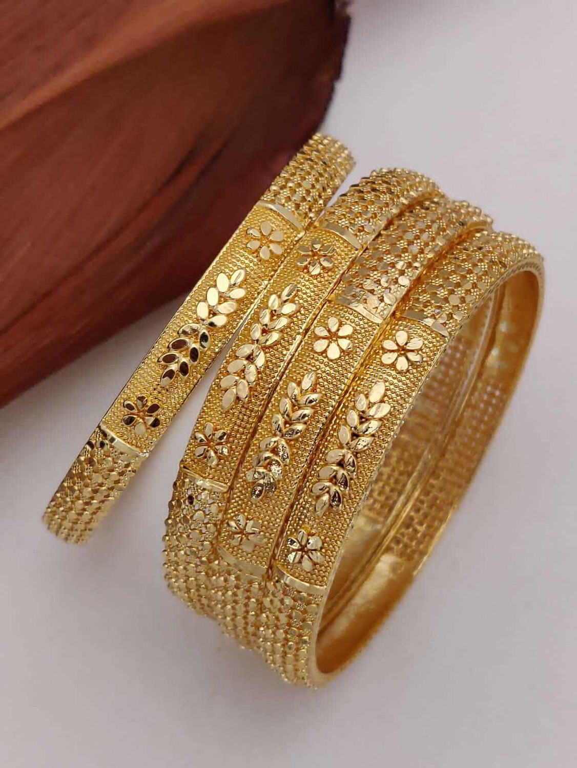 Image of Niva Fashion Brass Beads Gold-plated Bangle