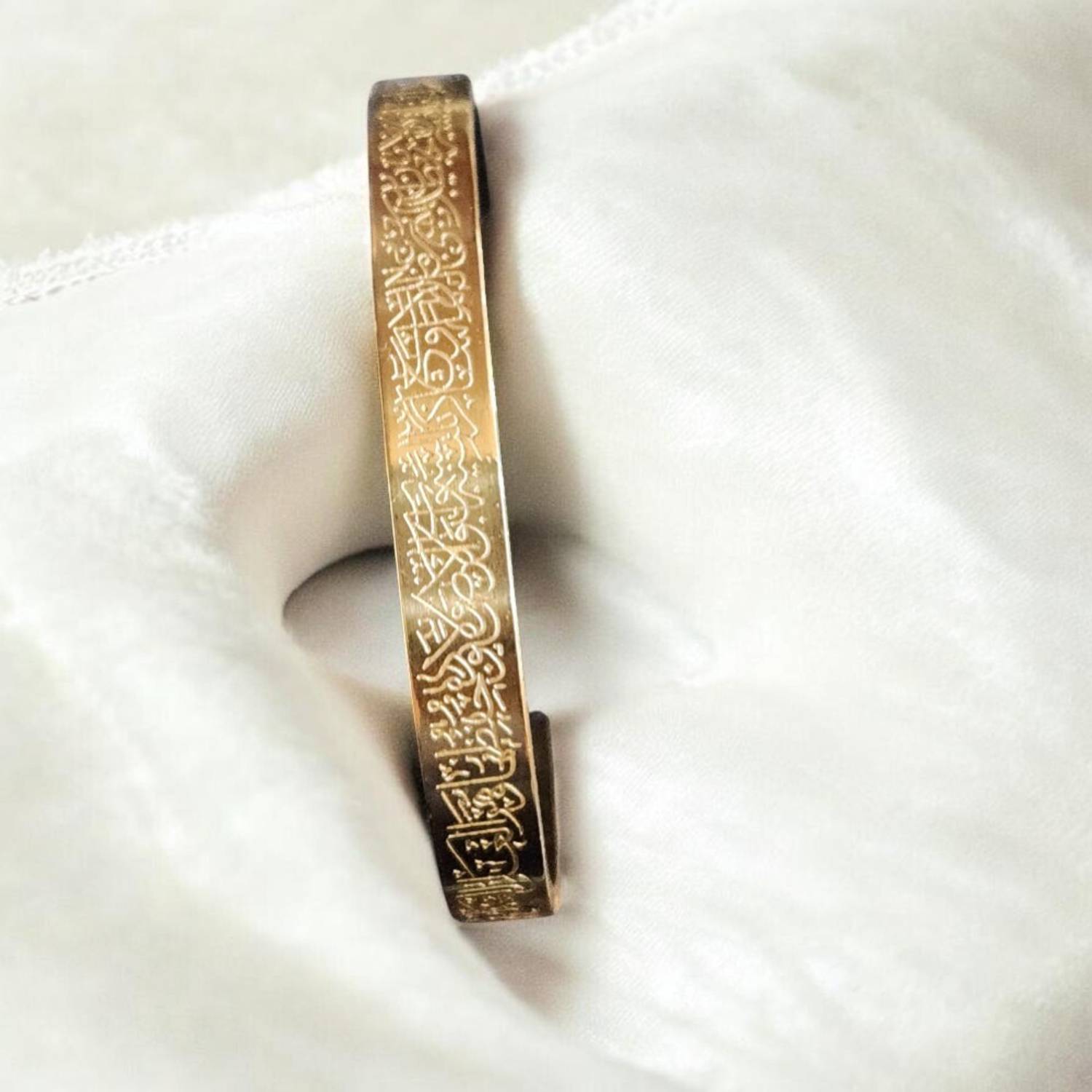 AjaraGems Stainless Steel Gold-plated Bracelet - Image 3