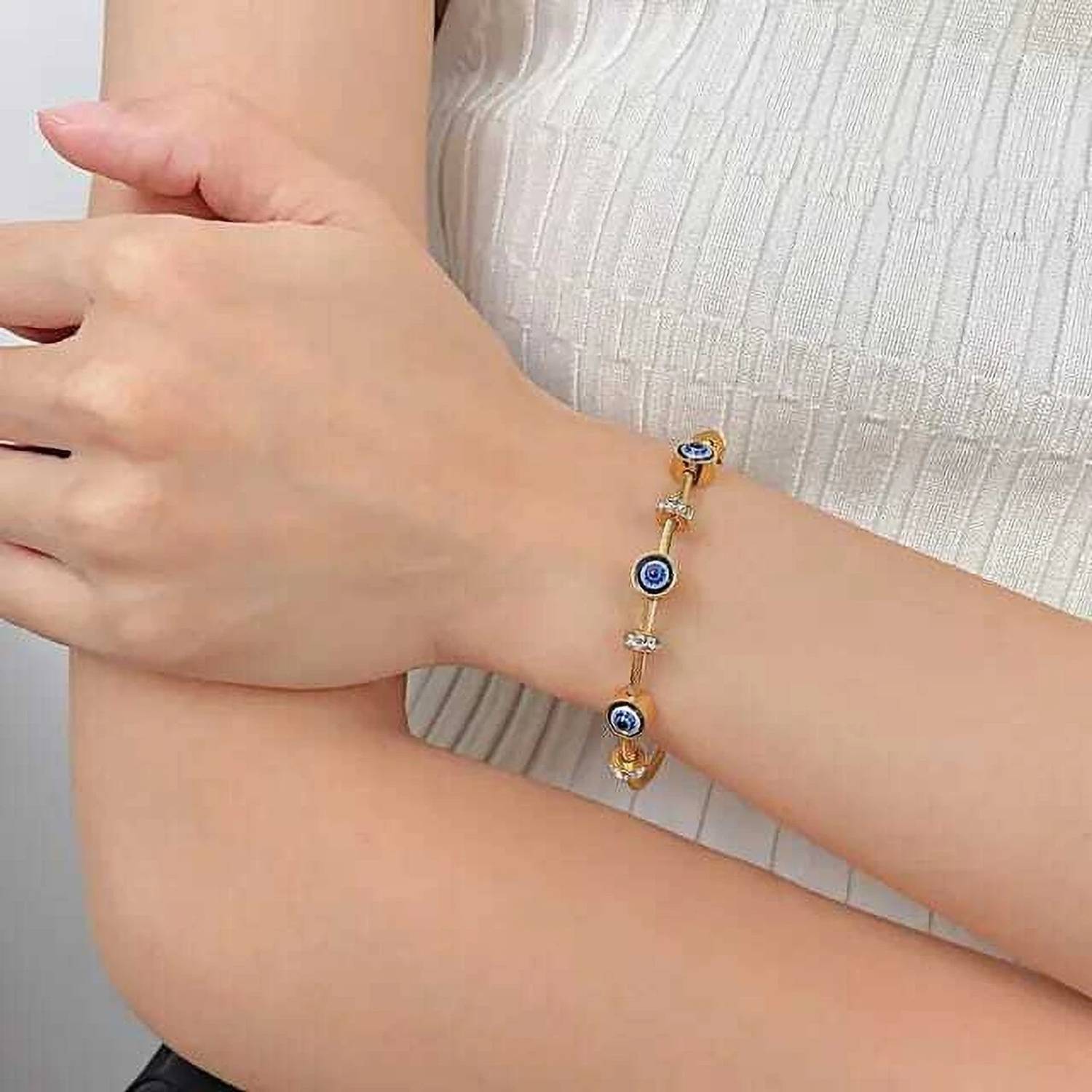 GlowNest Gold-plated Cubic Zirconia Kada - Image 4