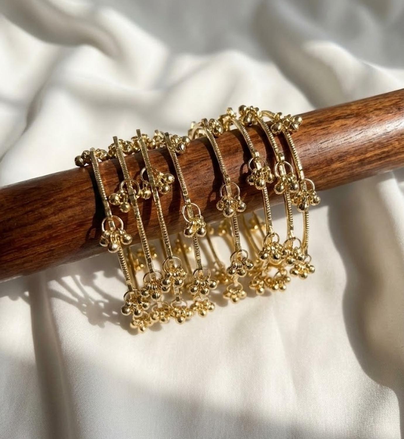 Image of Shyneup Alloy Beads Gold-plated Bangle Set