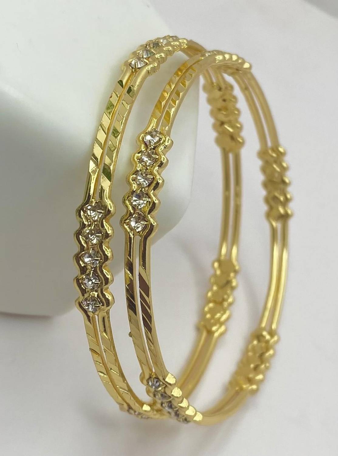 AARTISAI Alloy Gold-plated Bangle Set