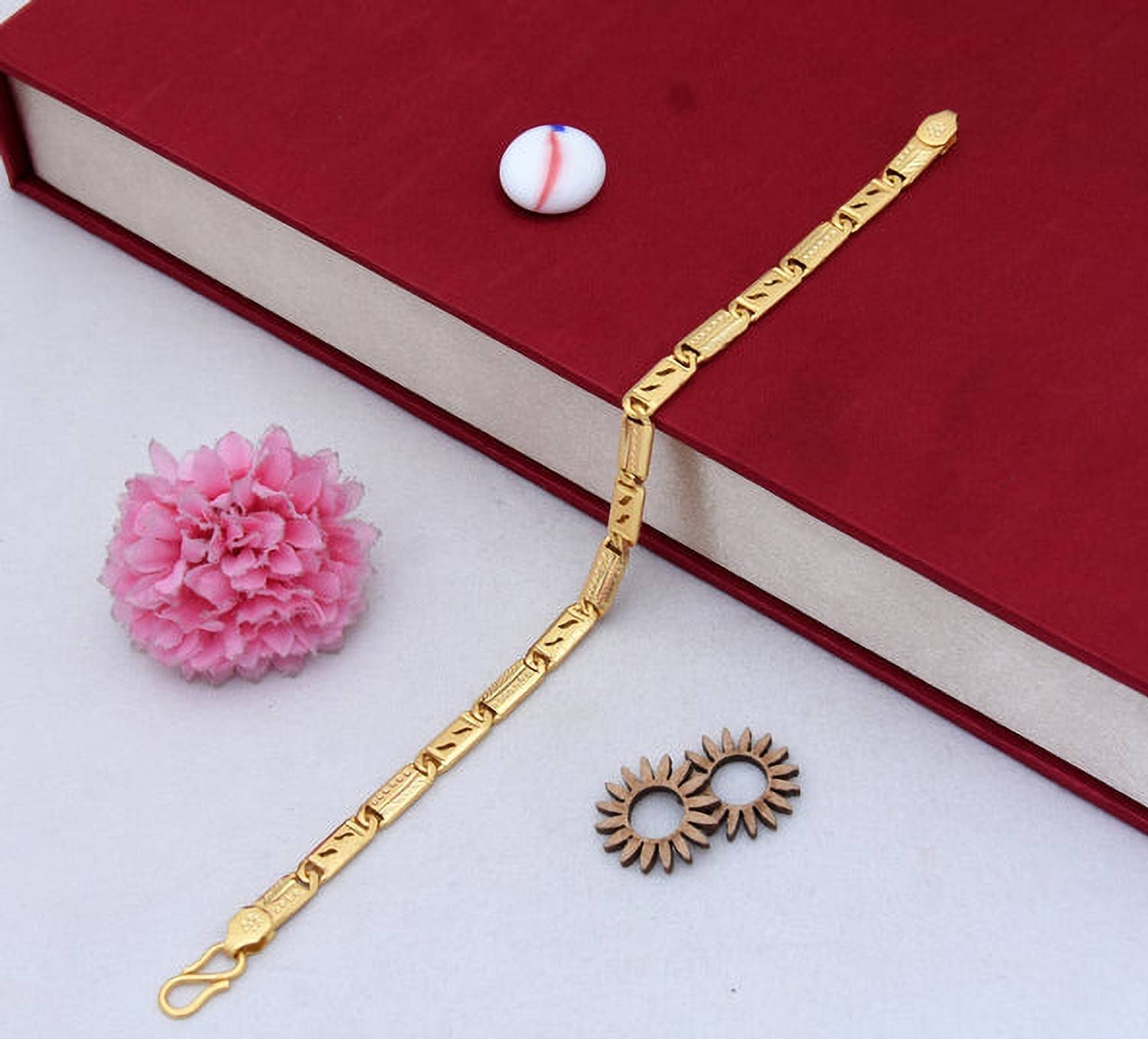 LASAVAMON Brass Gold-plated Bracelet - Image 5