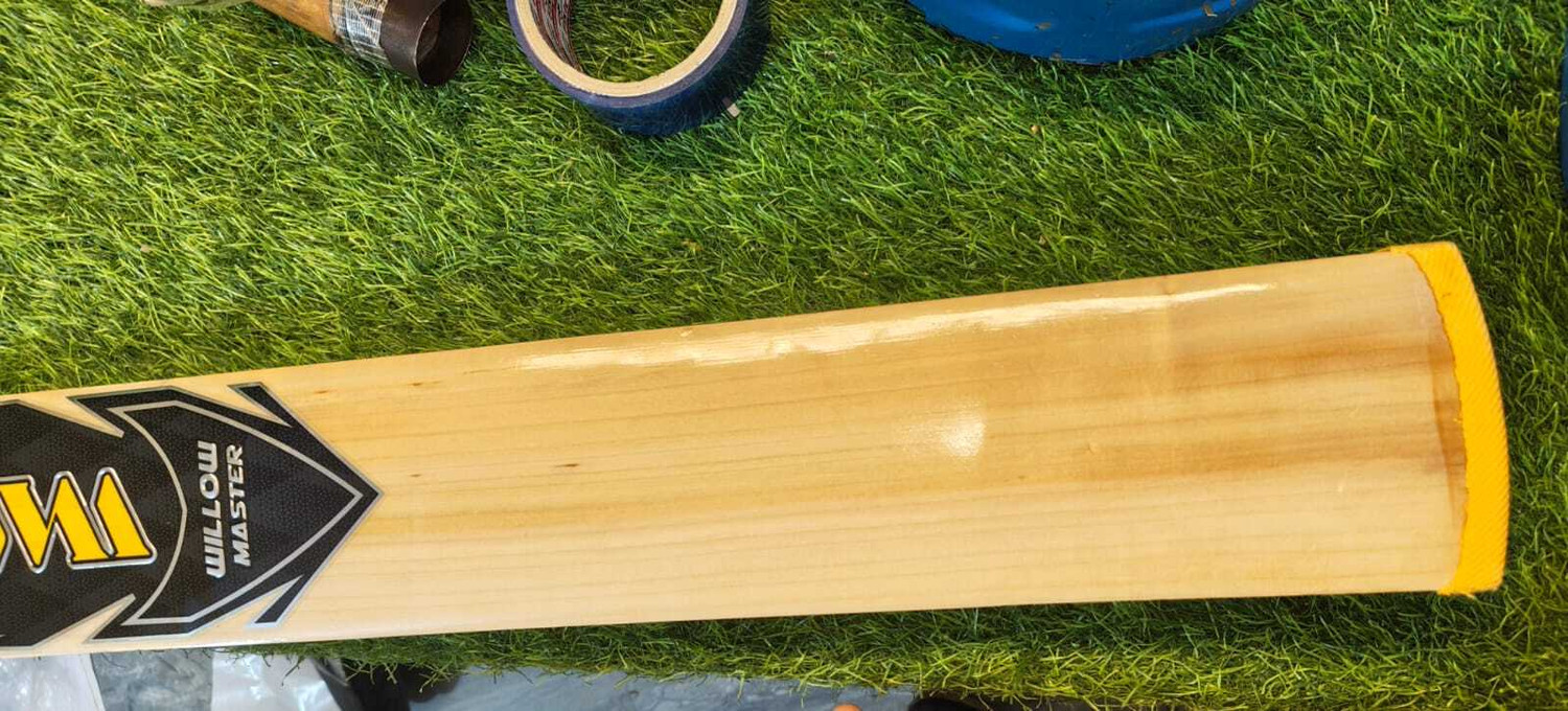 Image of Willow master Premium Quality Hard Tennis Waterproof Double Blade Scoop Kashmir Willow Cricket Bat For 15+ Yrs