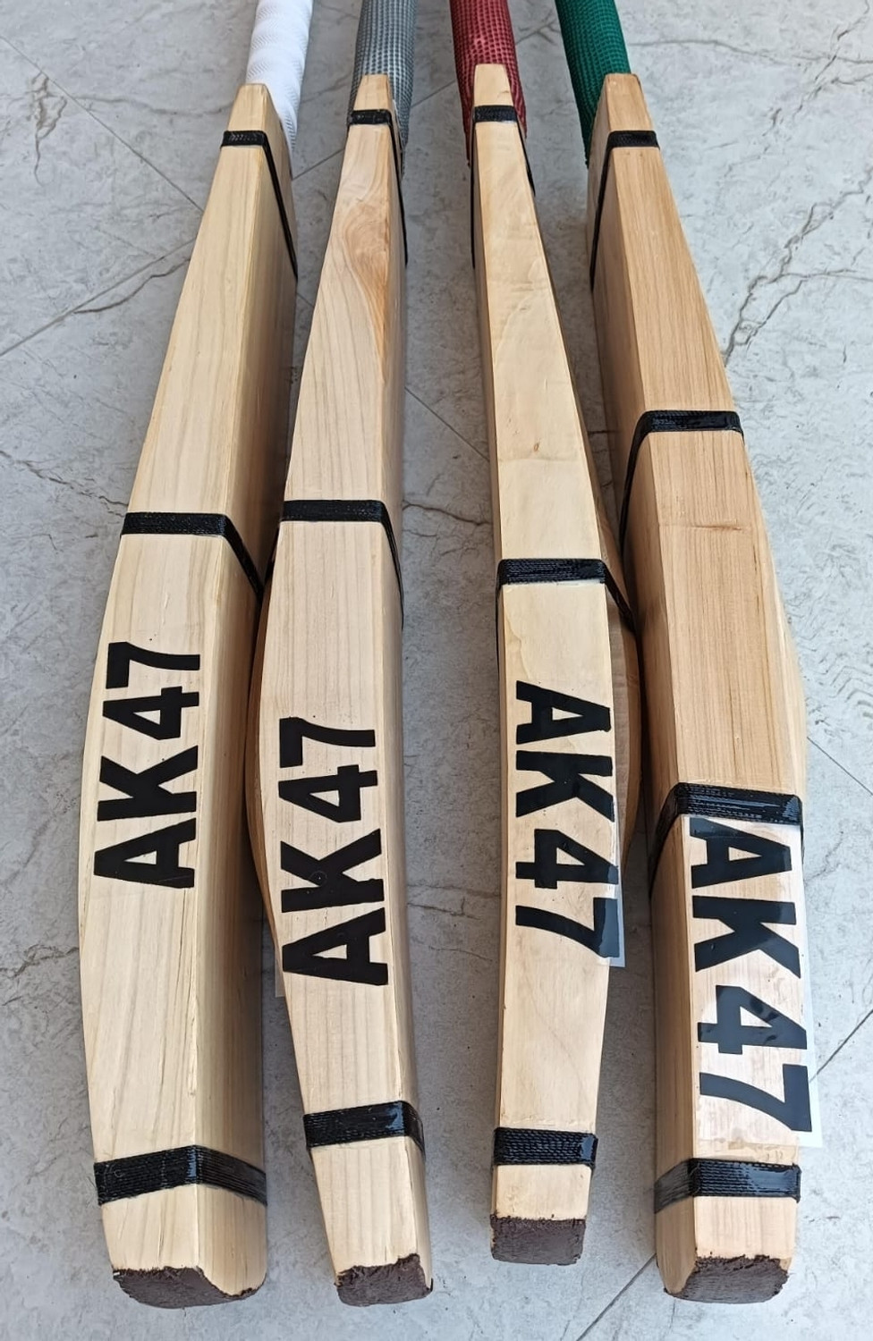 Image of Traders AK 47 DOUBLE BLADE 007 CRICKET BAT Kashmir Willow Cricket Bat For 15+ Yrs
