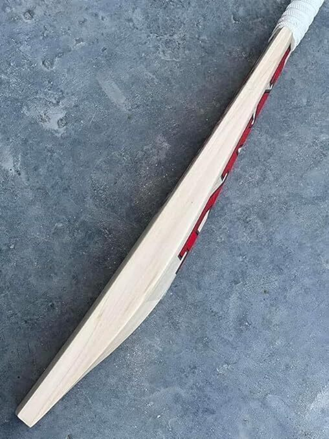 Image of VVM MRF ENDORSED | LEATHER Ball BAT | Full Size SH Natural ENGLISH Willow 1000-1200g Kashmir Willow Cricket Bat For 15+ Yrs (900-1100 kg)