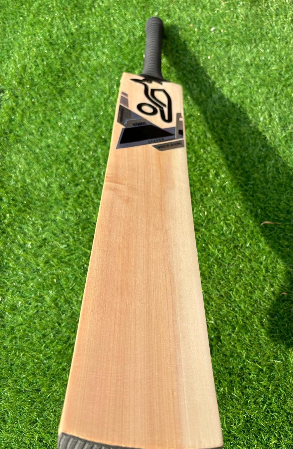 Image of pitchvision Kookaburra Hard Hitter Player Edition Cricket Bat English Willow Cricket Bat For 15+ Yrs