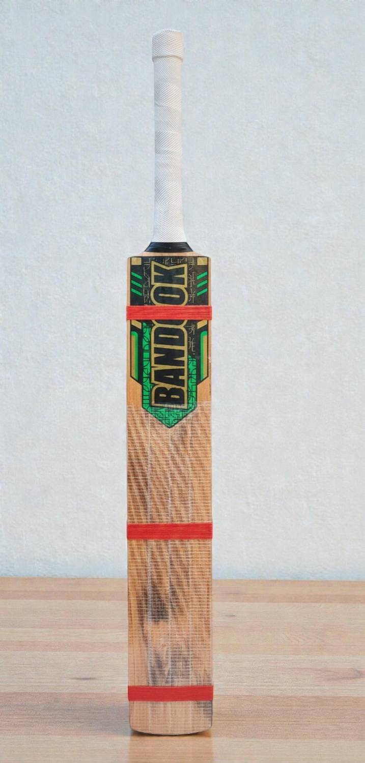 AVG GUNk 3 Band Design Fire Full Size Double Blade Tennis Poplar