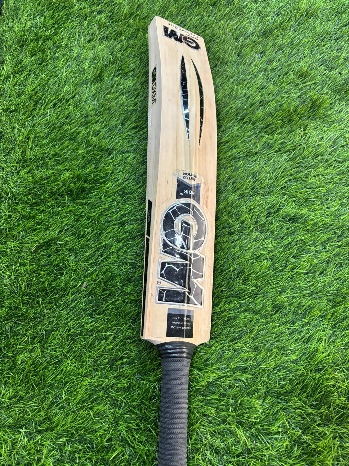 EWSPORTS LEATHER BAT English Willow Cricket Bat For 15+ Yrs (110