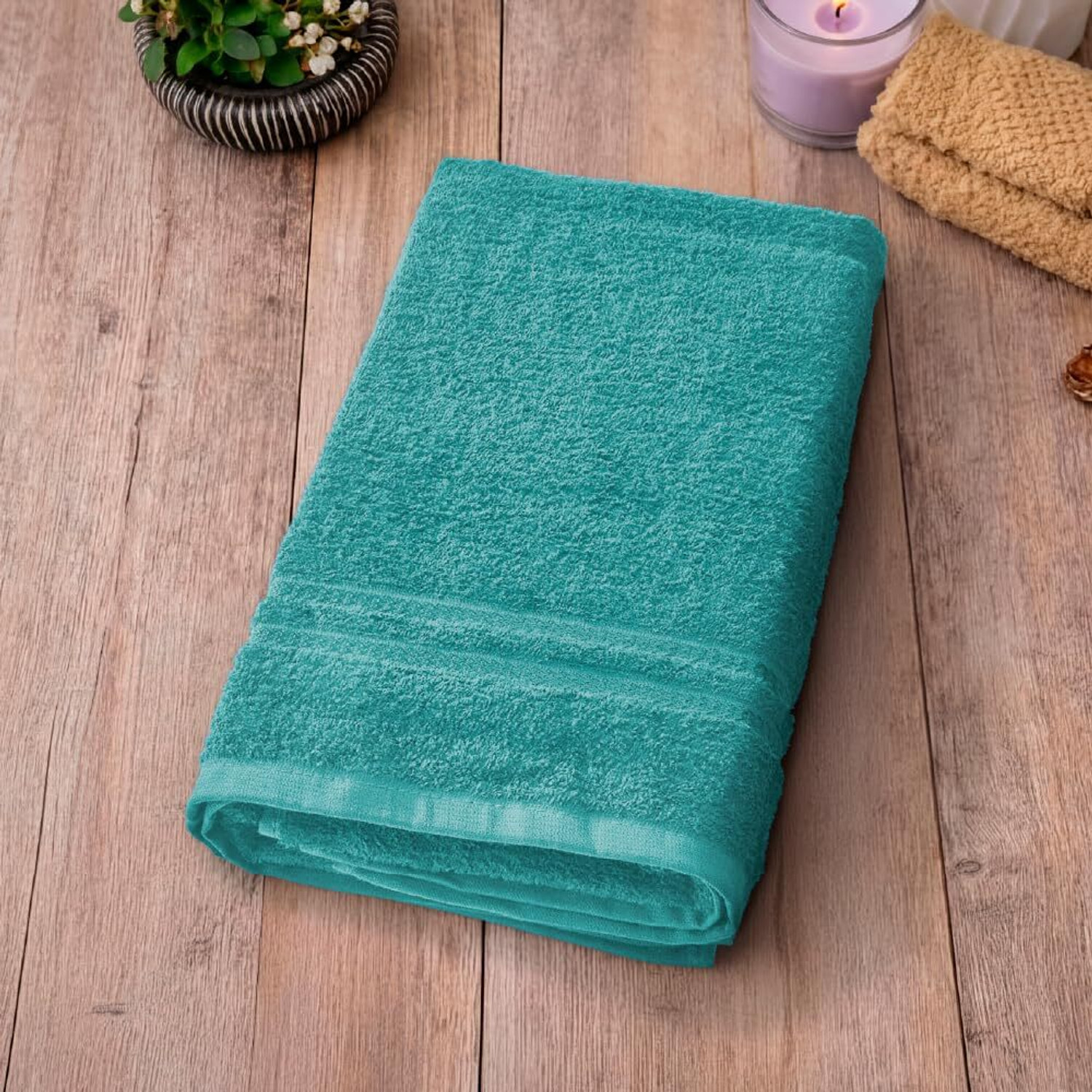 Image of Welspun Cotton 380 GSM Bath Towel