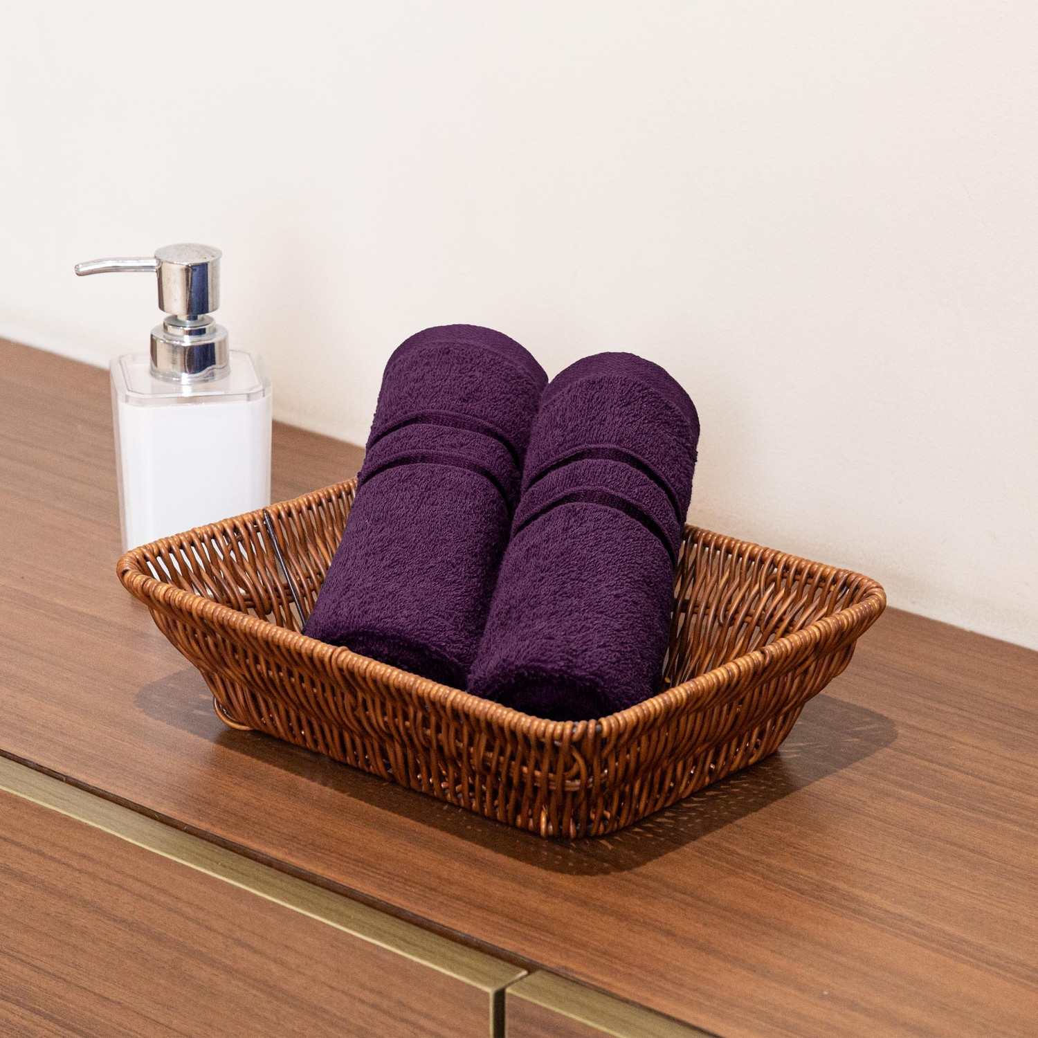 Image of Home Elegance Cotton 400 GSM Hand Towel