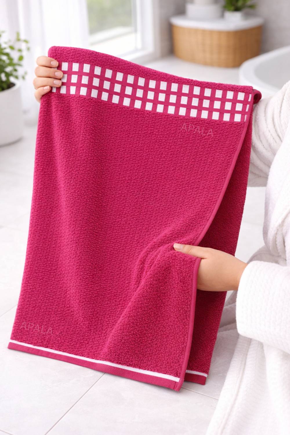 Apala Cotton 450 GSM Bath Towel