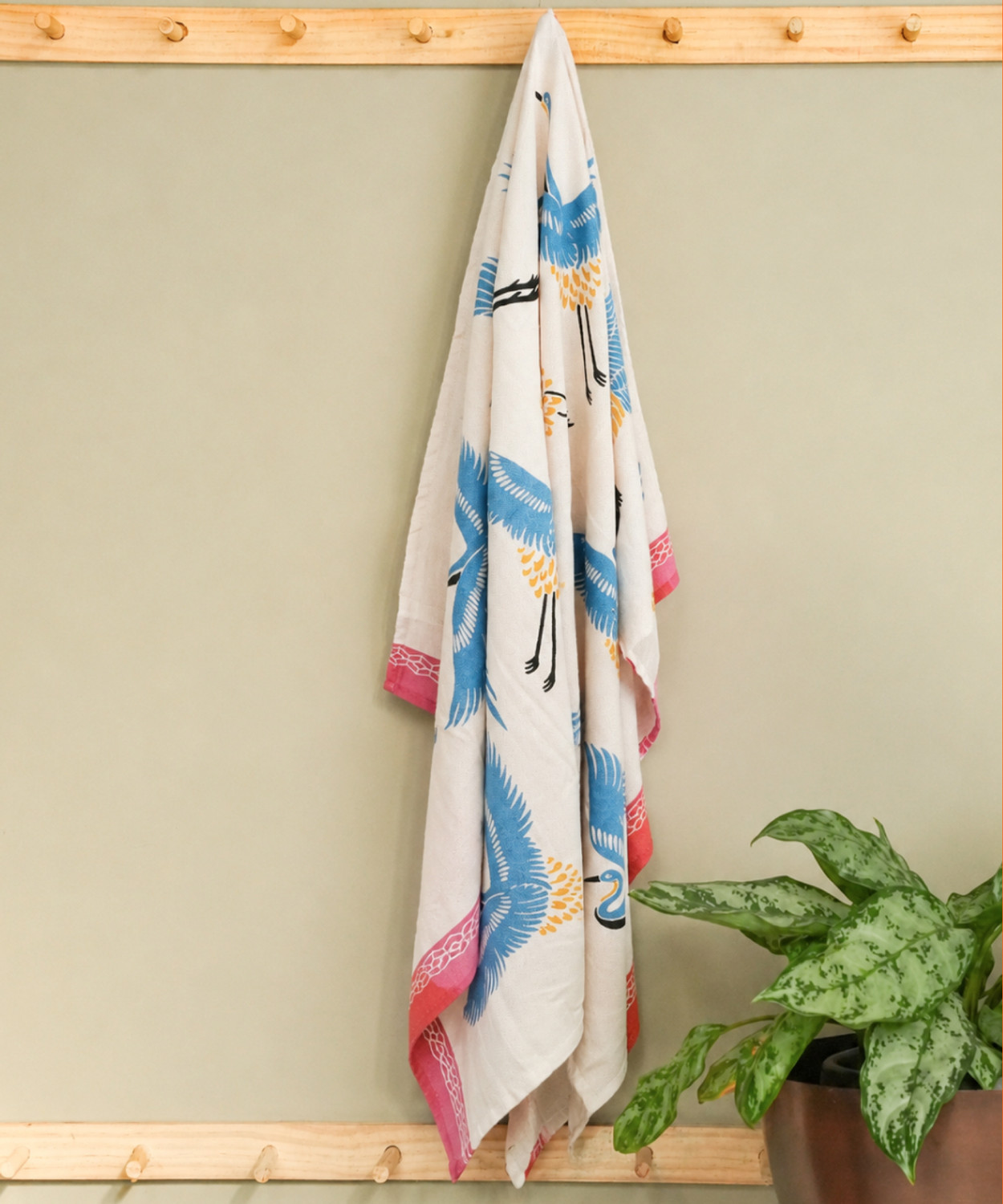 Image of Doctor Towels Bamboo 200 GSM Bath Towel