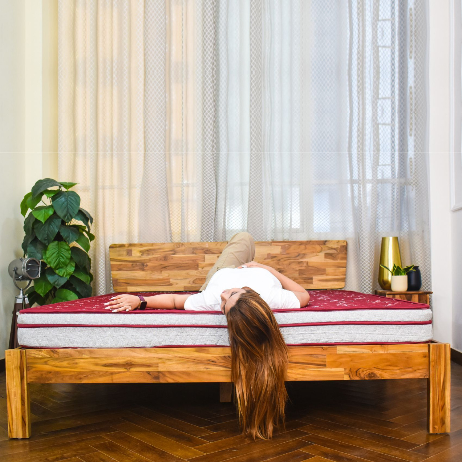 Image of COIRFIT LUXURINO Pillow Top with ISPT Tech. 6 inch King Bonnell Spring Mattress