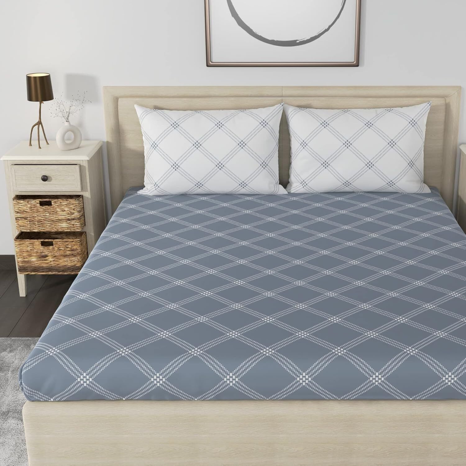 Image of Huesland Cotton King Fitted (Elastic) 210 TC Geometric 1 Bedsheet with 2 Pillow Covers