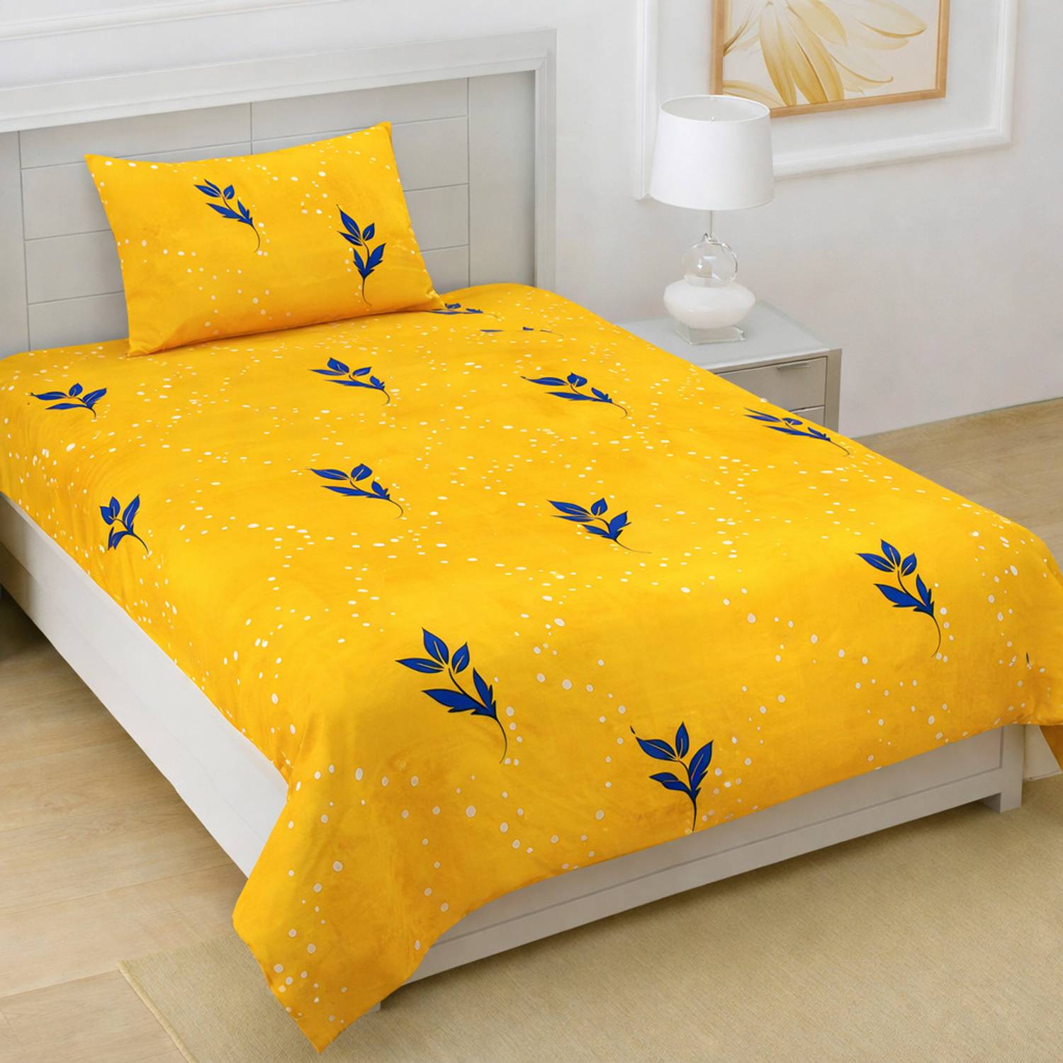 A11 M@LL Microfiber Single Flat 220 TC Floral 1 Bedsheet with 2 Pillow Covers