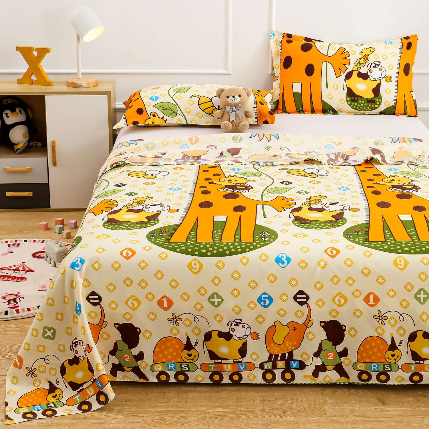 Image of Story@home Microfiber Double Flat 180 TC Printed 1 Summer Bedsheet with 2 Pillow Covers