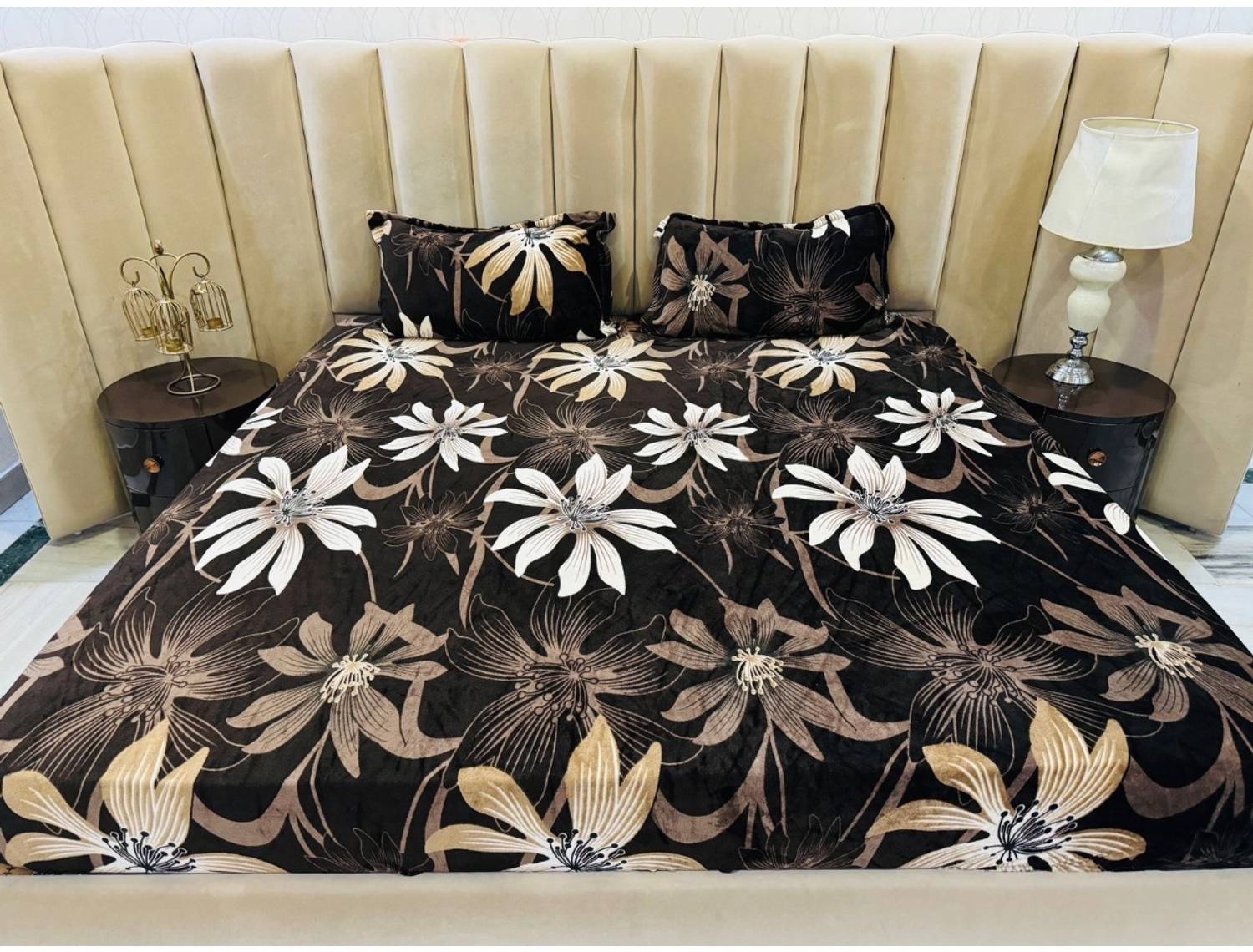 24x7 Home Store Velvet Queen Fitted (Elastic) 220 TC Solid 1 Bedsheet with 2 Pillow Covers