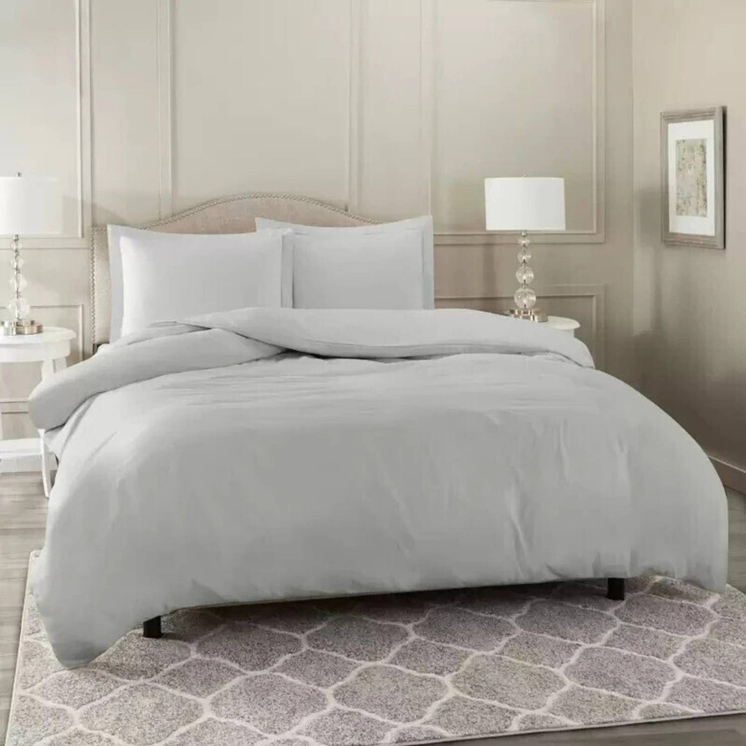 Hardeep Microfiber King Flat 300 TC Solid 1 Bedsheet with 2 Pillo