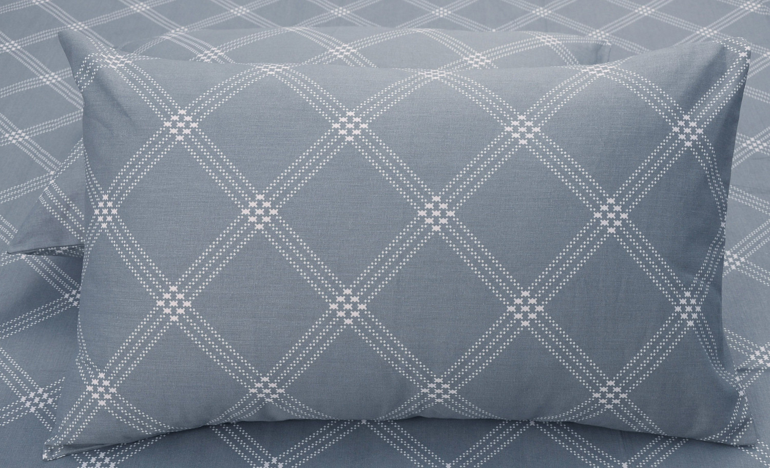 Image of Huesland Cotton Double Flat 210 TC Geometric 1 Bedsheet with 2 Pillow Covers