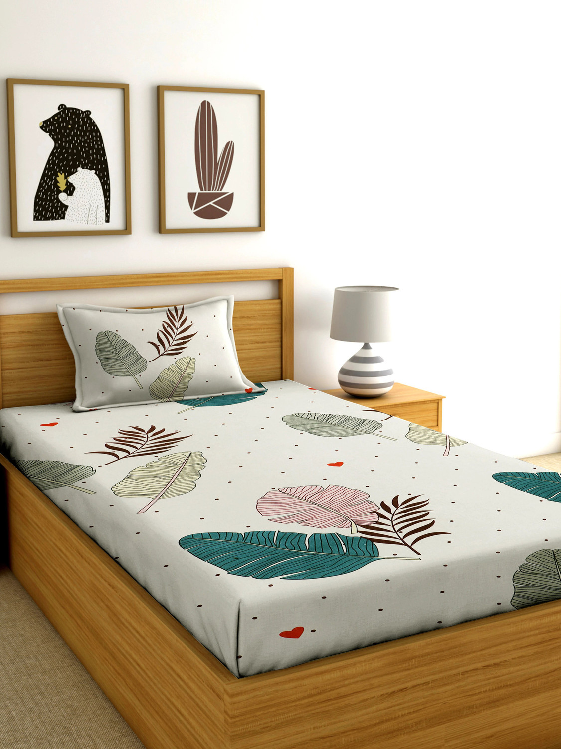 Image of Moonroof Cotton Single Fitted (Elastic) 240 TC Printed 1 Bedsheet with 2 Pillow Covers