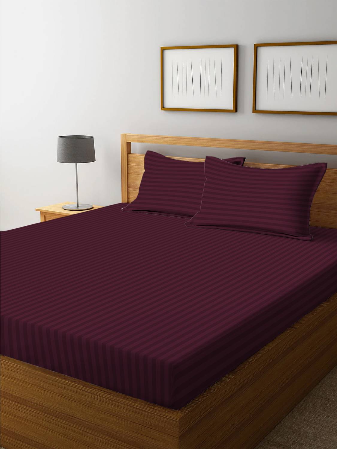 decolike Satin King Flat 240 TC Striped 1 Bedsheet with 2 Pillow Covers