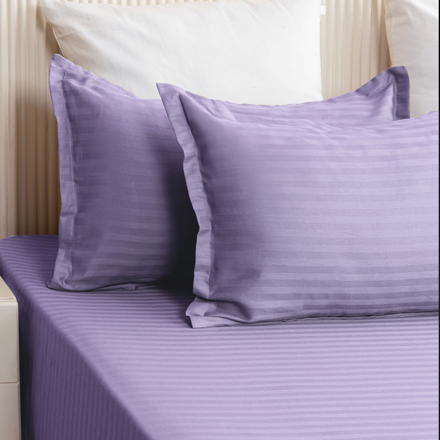 Image of Weave & Decor Microfiber King Fitted (Elastic) 300 TC Striped 1 Bedsheet with 2 Pillow Covers