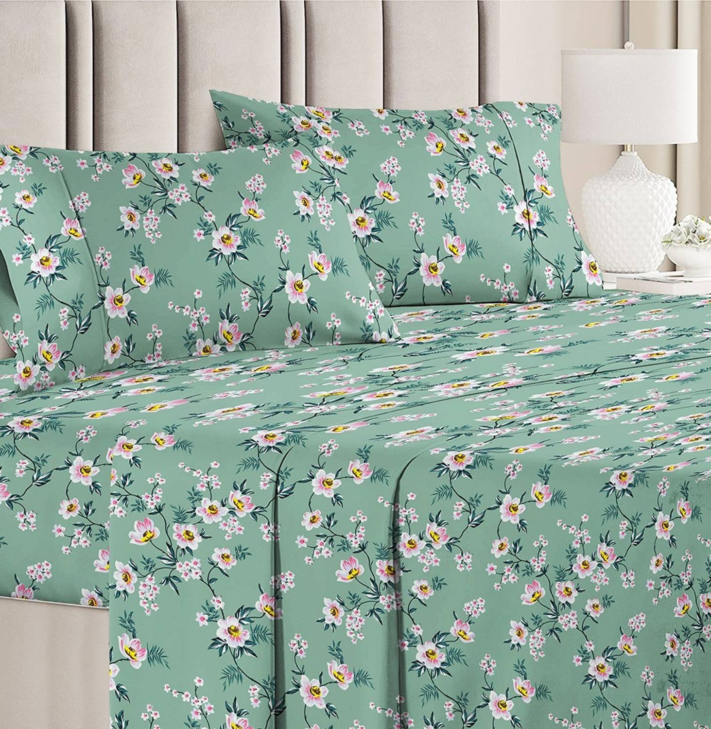 VAS COLLECTIONS Cotton Double Flat 160 TC Floral 1 Bedsheet with
