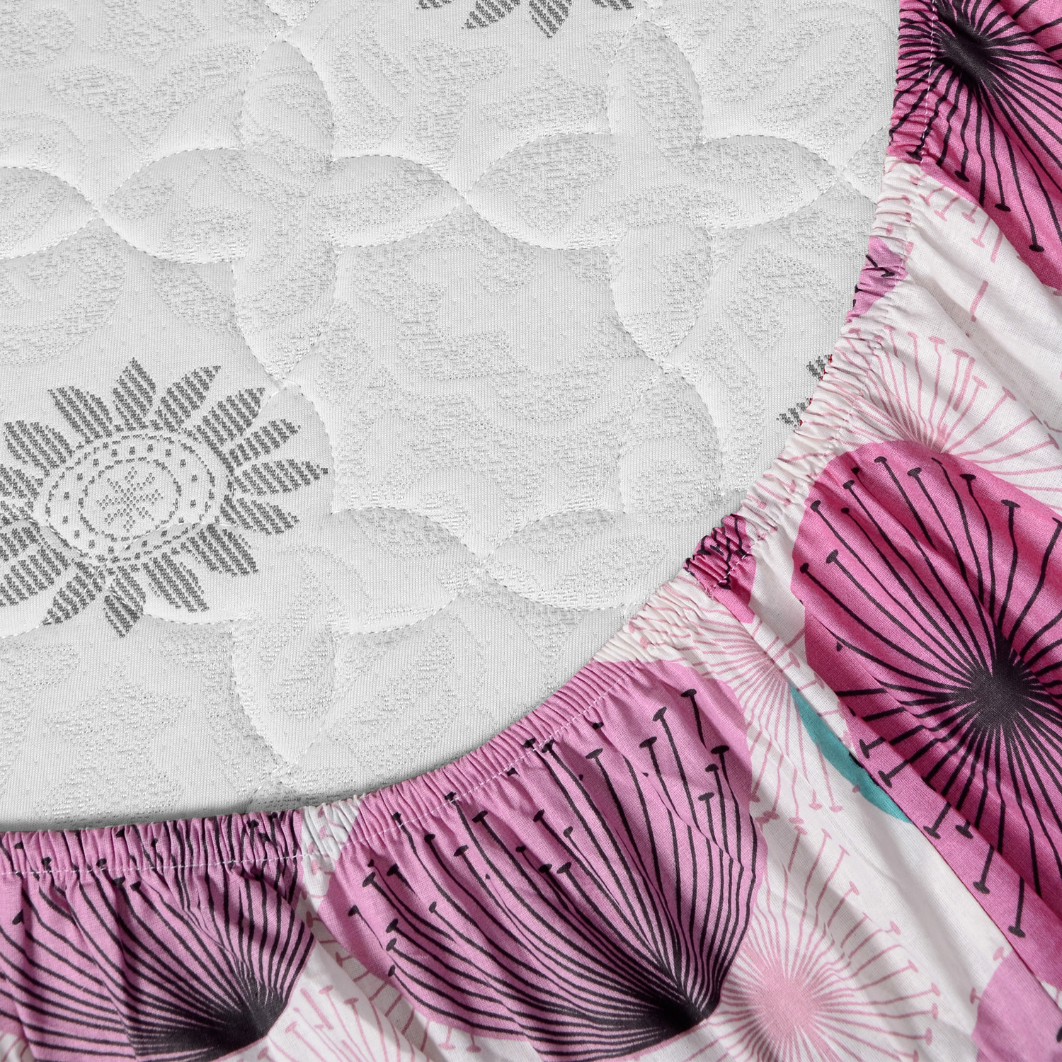 Image of Divine Casa Cotton Double Fitted (Elastic) 144 TC Floral 1 Bedsheet with 2 Pillow Covers