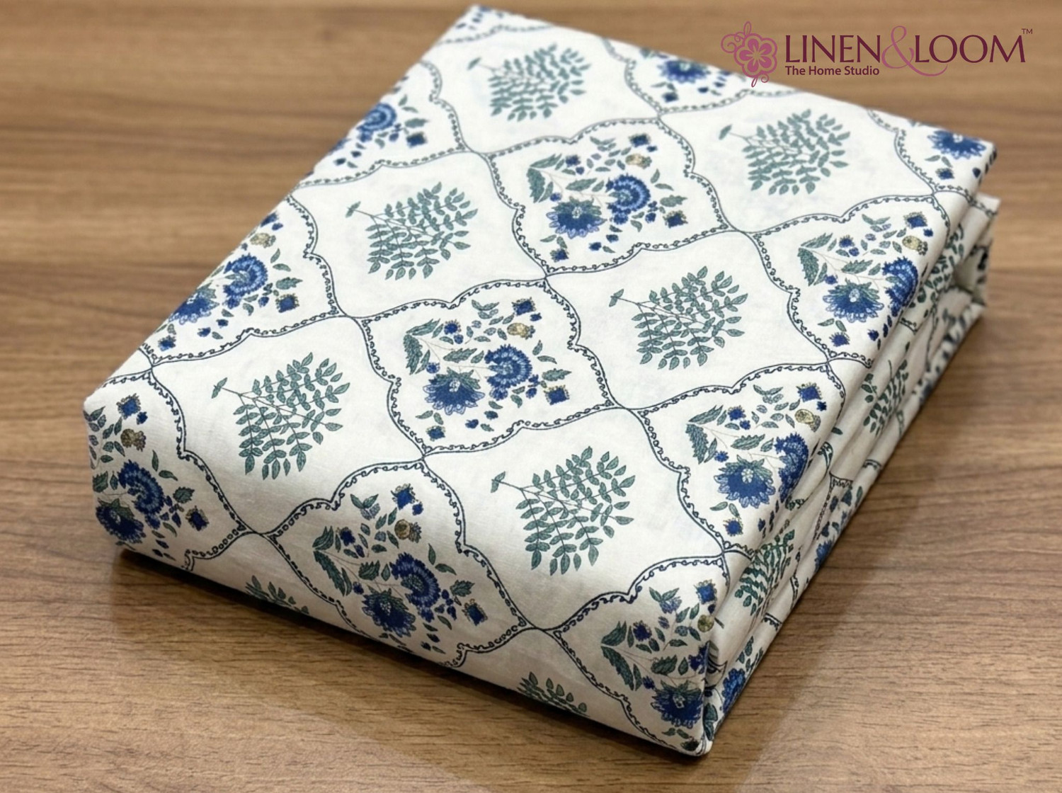 Image of Linen & Loom Cotton Blend Single Flat 240 TC Printed 1 Bedsheet (Blue)
