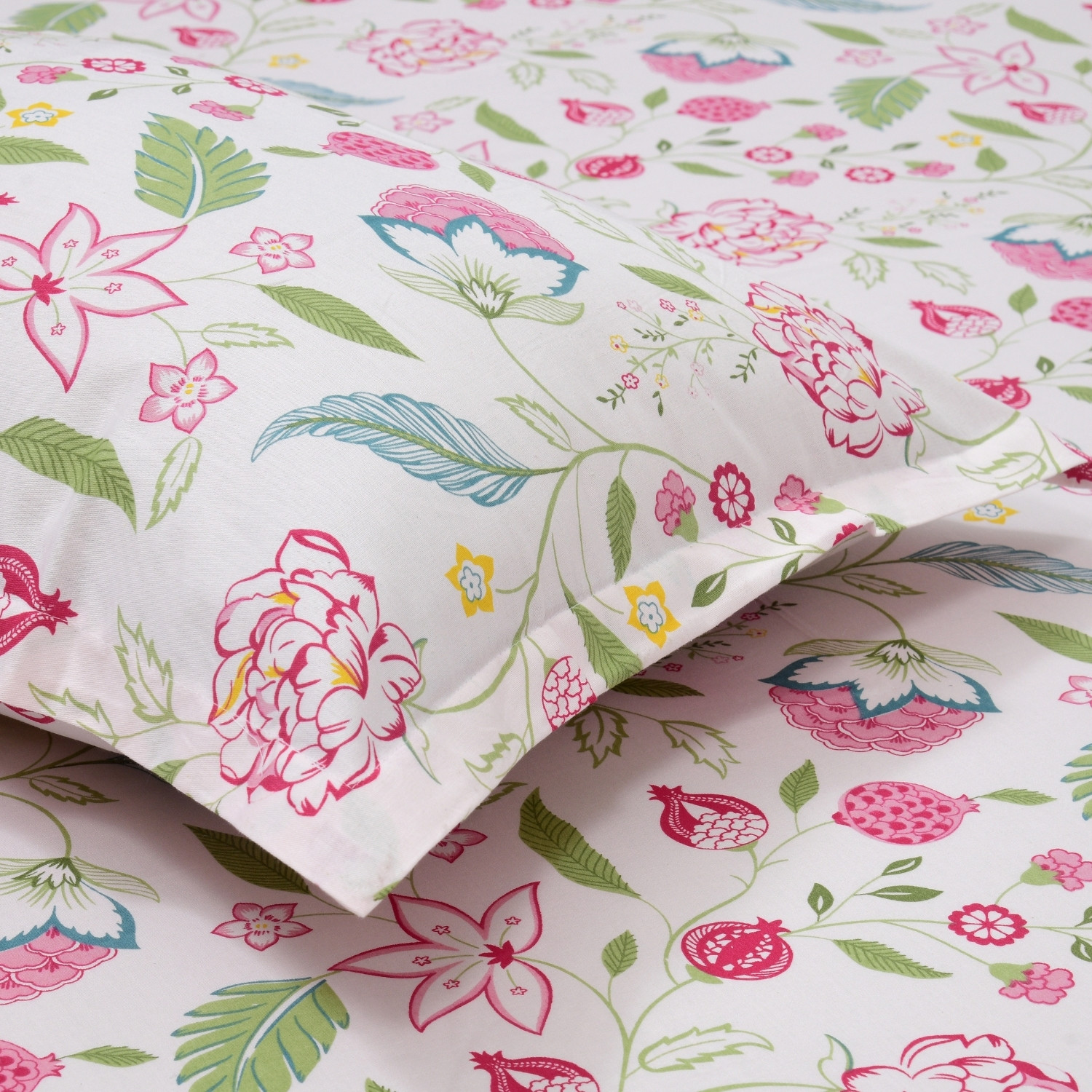 Image of haus & kinder Cotton King Fitted (Elastic) 186 TC Printed 1 Bedsheet with 2 Pillow Covers