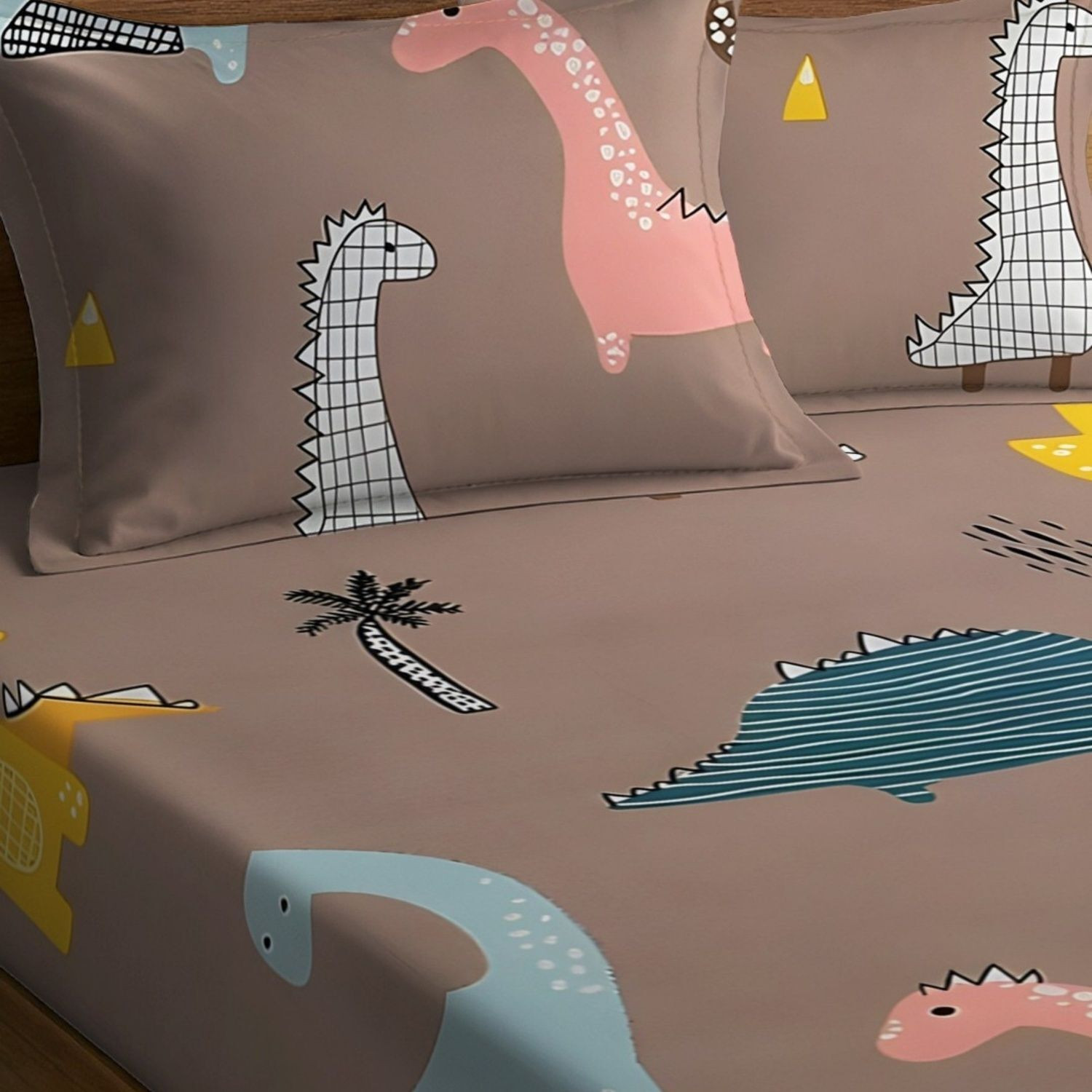 Image of Weave & Decor Microfiber King Fitted (Elastic) 300 TC Cartoon 1 Bedsheet with 2 Pillow Covers
