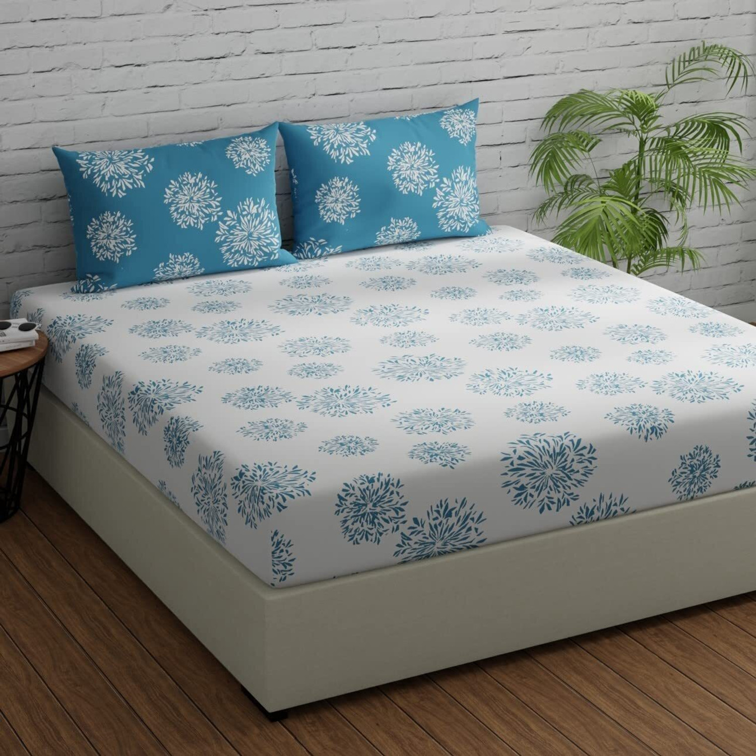 Image of Huesland Cotton Double Fitted (Elastic) 144 TC Floral 1 Bedsheet with 2 Pillow Covers