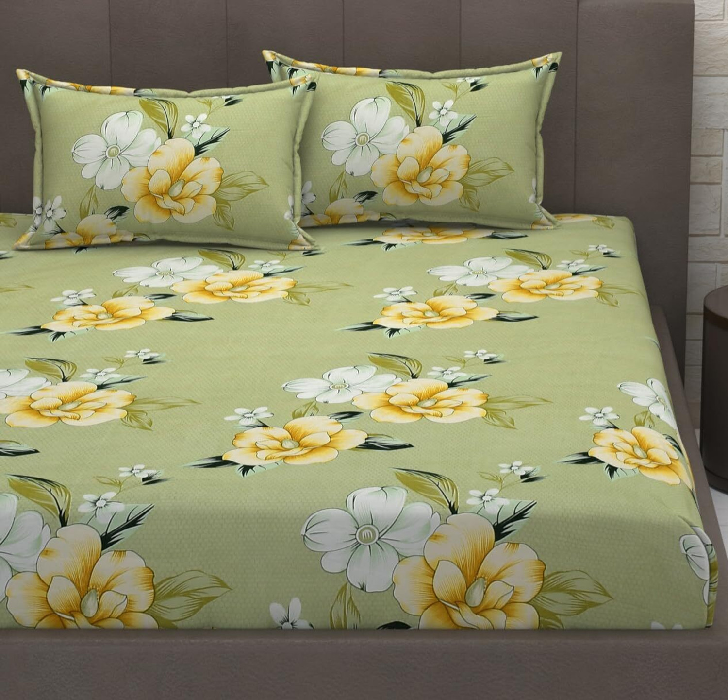 Image of LA MANTTA Cotton Blend Double Fitted (Elastic) 220 TC Floral 1 Bedsheet