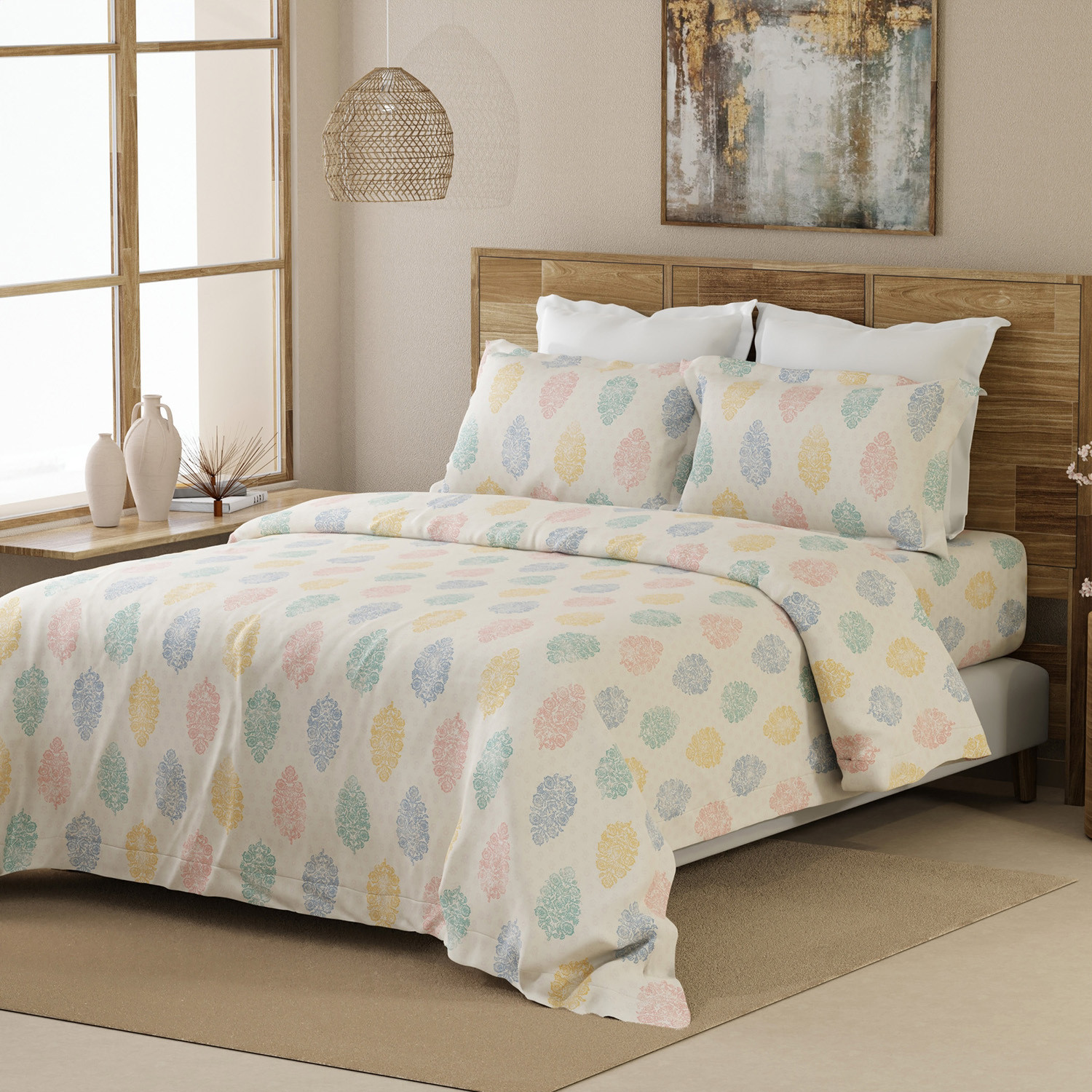 Image of Layers Cotton Double Flat 144 TC Printed 1 Bedsheet with 2 Pillow Covers