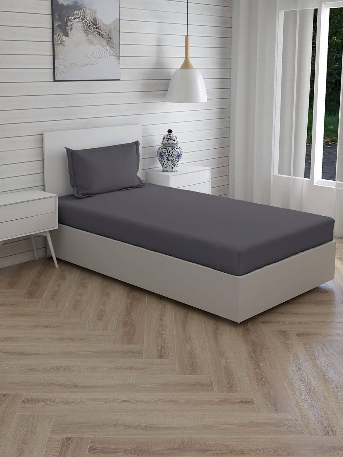Shri Cotton Single Bedsheet 210 TC with 2 Pillow Covers - Image 2