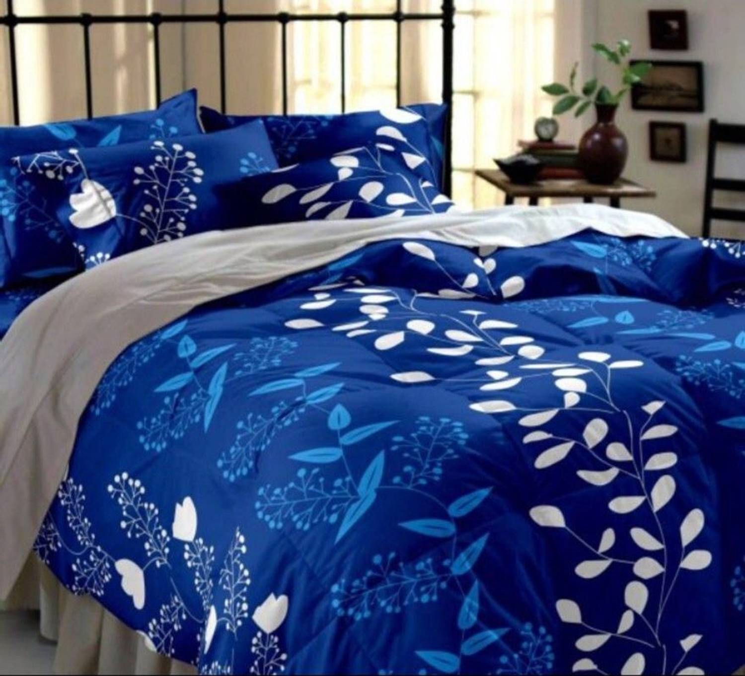 Avni polly cotton Polycotton, Microfiber, Cotton Blend Double Flat 140 TC 3D Printed 1 Bedsheet with 2 Pillow Covers