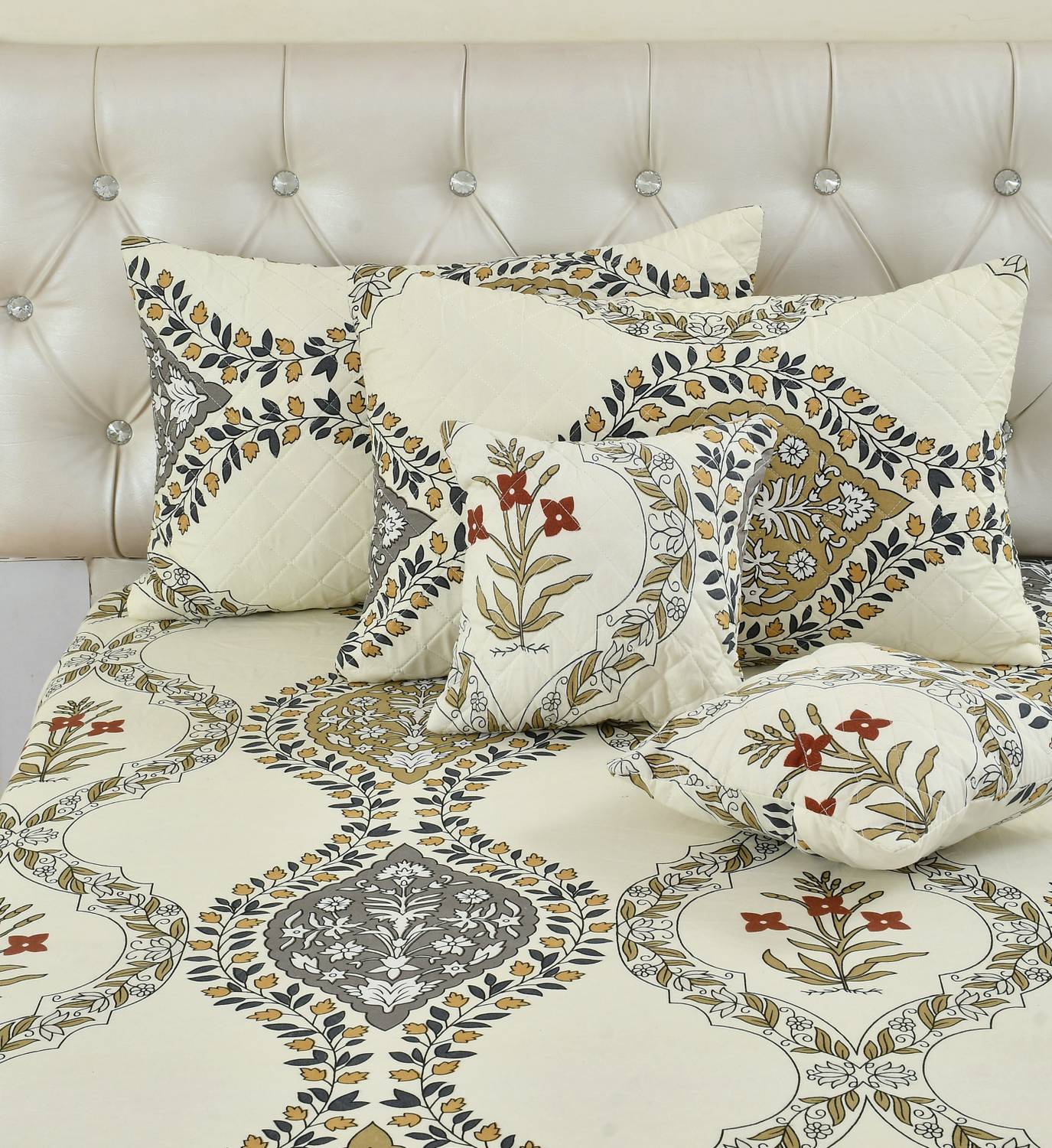 CLOVIS KRAFTS Cotton Queen Fitted (Elastic) 240 TC Printed 1 Beds
