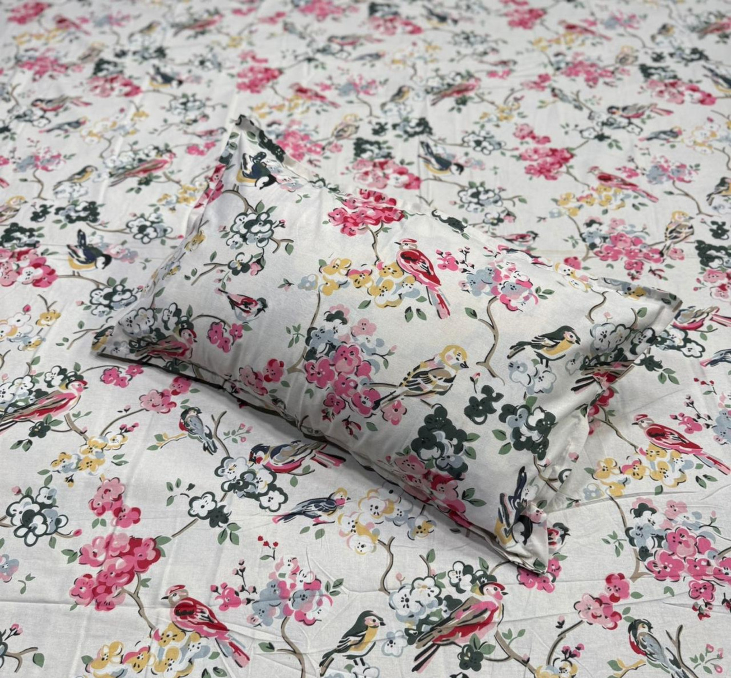Image of Linen & Loom Cotton King Flat 240 TC Floral 1 Bedsheet