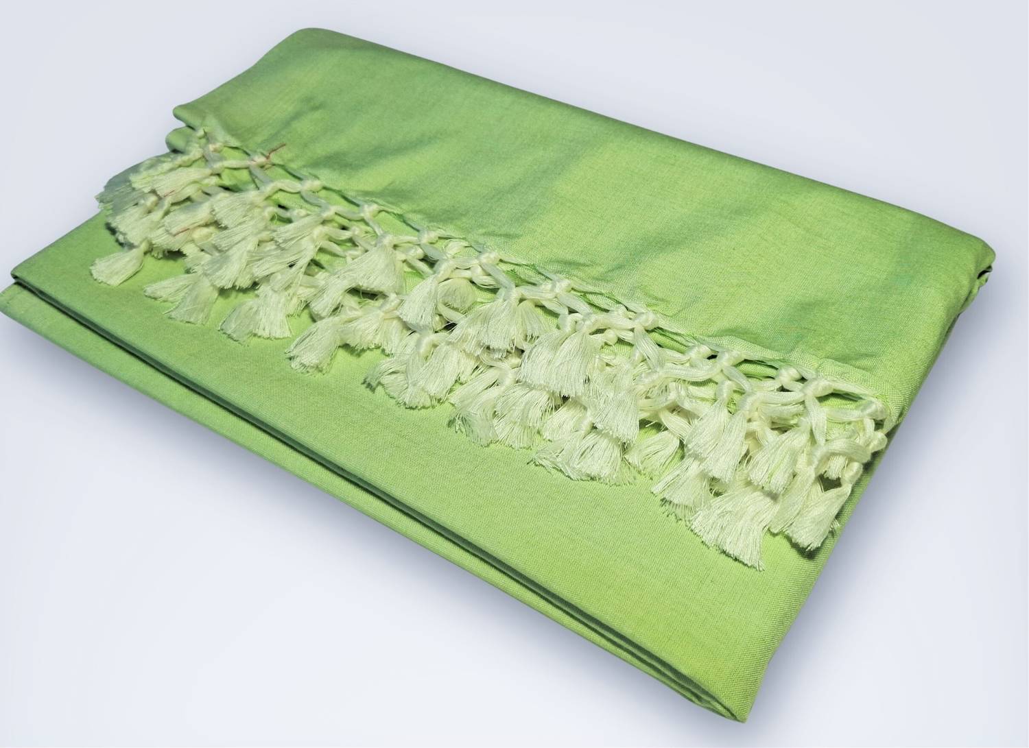 Amma Trenz Cotton, Silk Single Flat 200 TC Solid 1 Bedsheet with 2 Pillow Covers