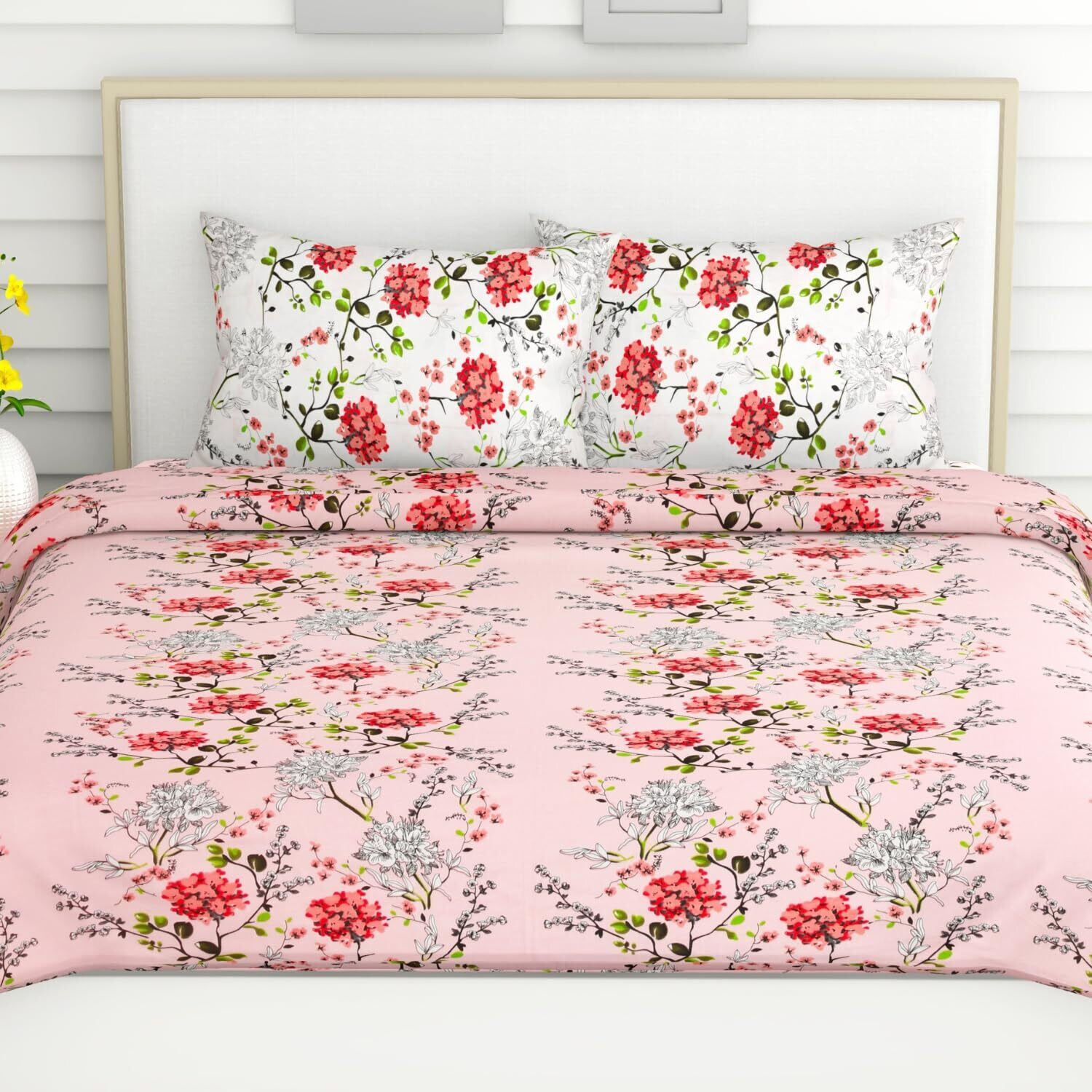 Image of haus & kinder Cotton Double Fitted (Elastic) 186 TC Printed 1 Bedsheet with 2 Pillow Covers
