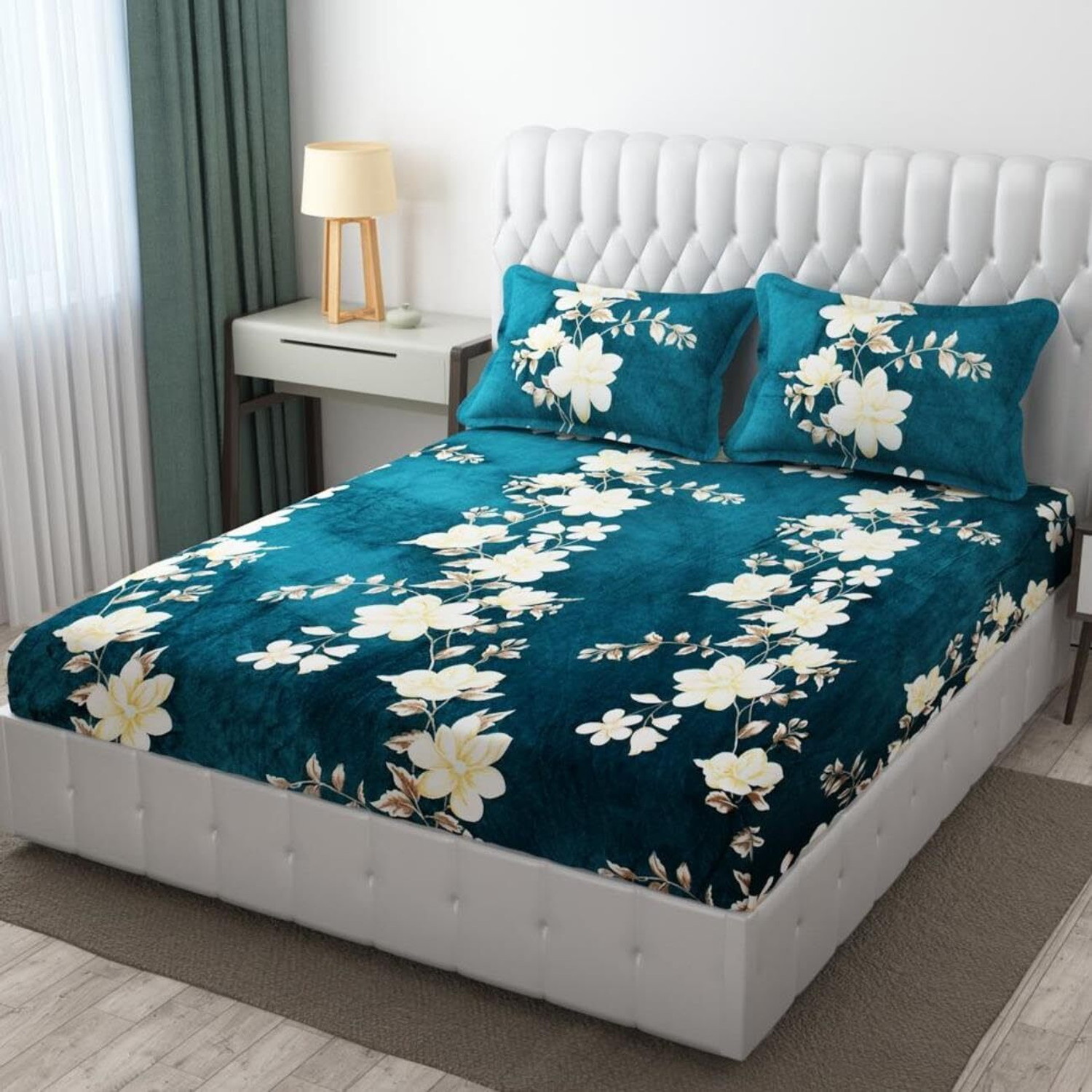 Ulom Woolen King Fitted (Elastic) 320 TC Floral 1 Bedsheet with 2 Pillow Covers