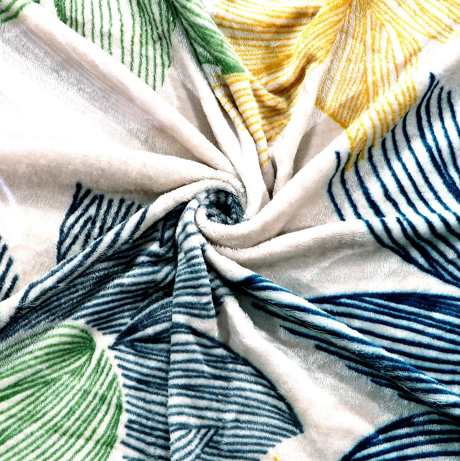 Image of real dream Velvet Double Fitted (Elastic) 310 TC Floral 1 Winter Bedsheet with 2 Pillow Covers