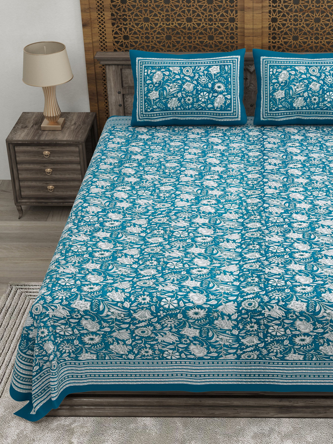 Image of CLOTHOLOGY Cotton King Flat 240 TC Jaipuri Prints 1 Summer Bedsheet with 2 Pillow Covers