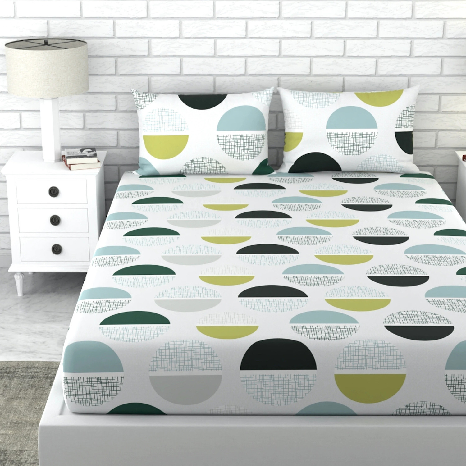 Image of LORETO Cotton Double Flat 144 TC Printed 1 Bedsheet with 2 Pillow Covers
