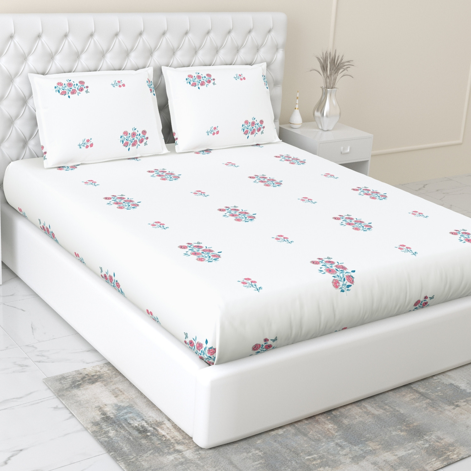 Image of haus & kinder Cotton Double Fitted (Elastic) 186 TC Printed 1 Bedsheet with 2 Pillow Covers