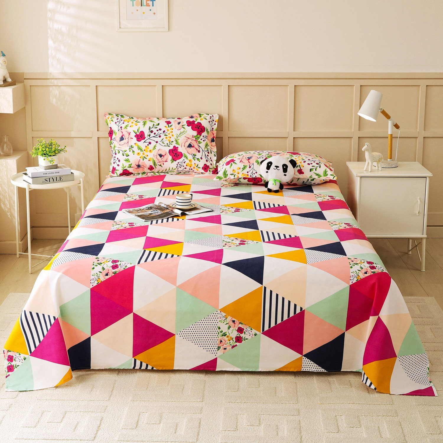 Image of Story@home Microfiber Double Flat 160 TC Printed 1 Bedsheet with 2 Pillow Covers