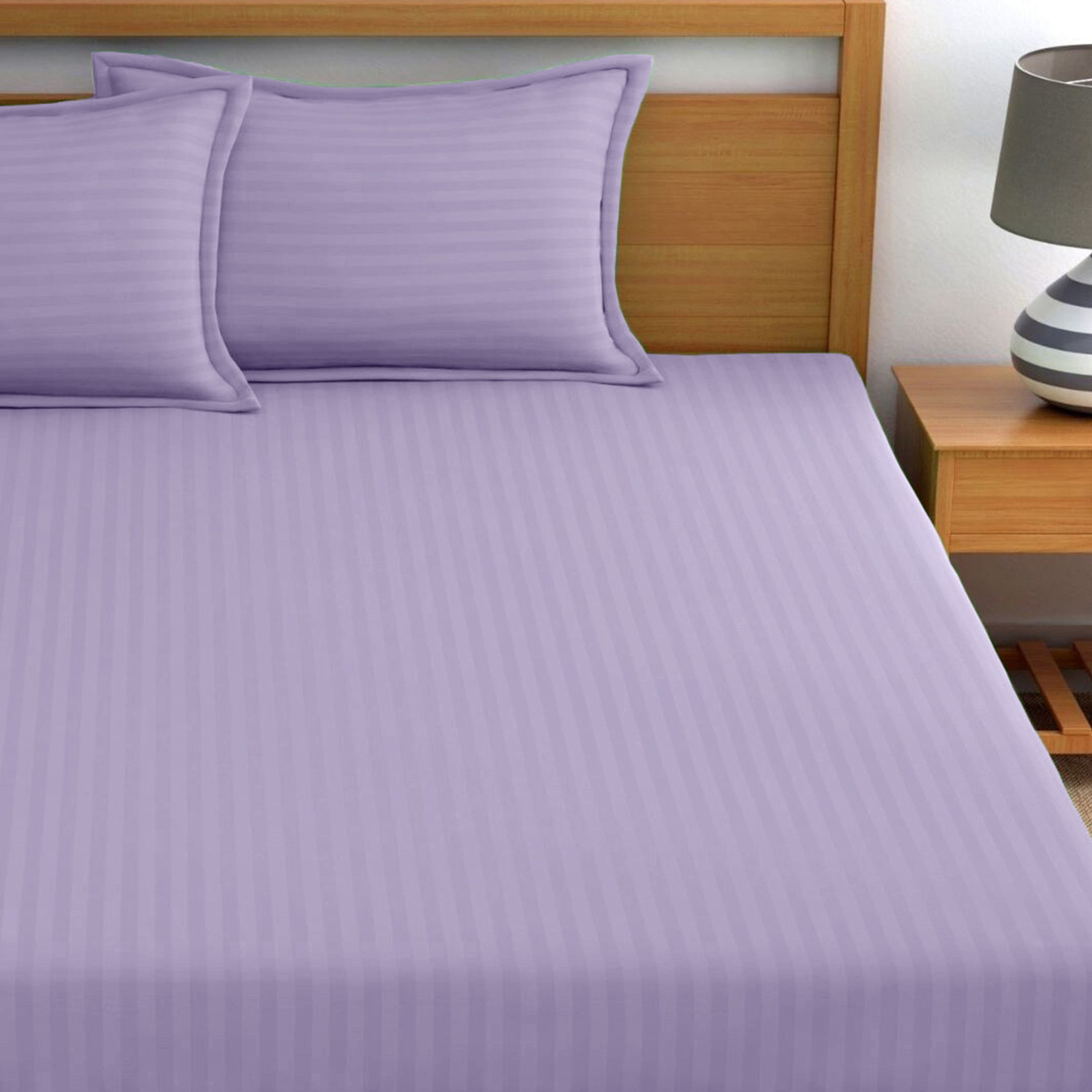 Image of Weave & Decor Microfiber King Flat 300 TC Striped 1 Bedsheet with 2 Pillow Covers