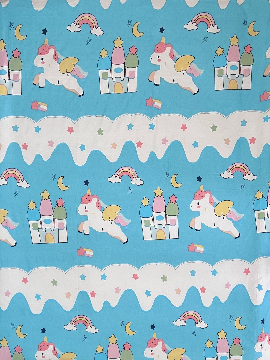 Image of Weave & Decor Microfiber Super King Fitted (Elastic) 300 TC Cartoon 1 Bedsheet with 2 Pillow Covers